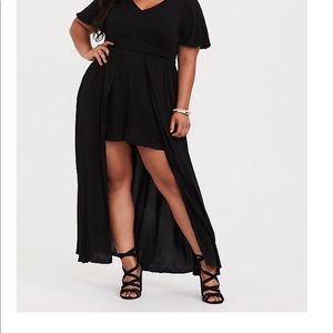 BLACK CHALLIS WALK THROUGH ROMPER
